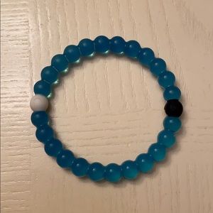 Light blue Lokai bracelet